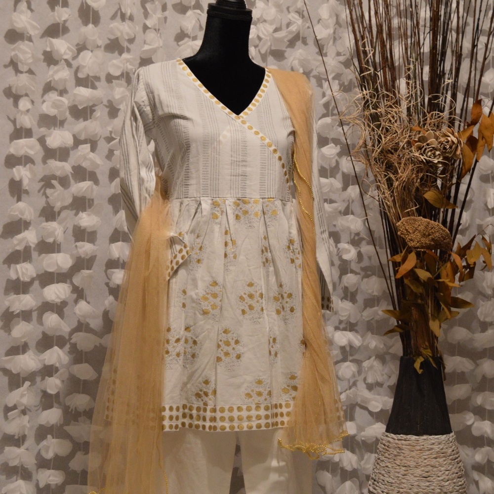 New Khaadi fancy dress kurta